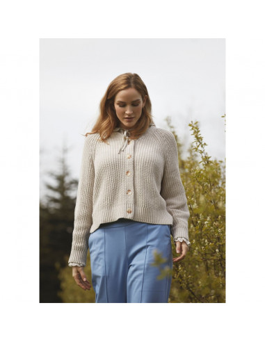 Isay Gunda Knit Cardigan Kit