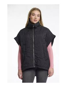 Rino and Pelle Caitlyn Quilted Cape Black
