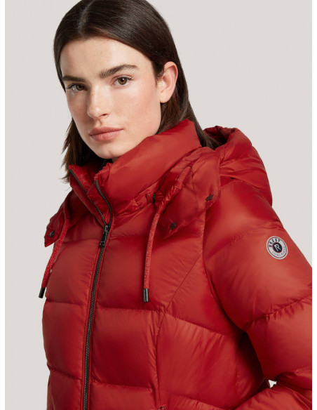 RESET Winnipeg Lighthouse Red