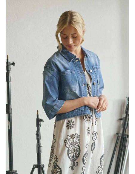 Isay Capri Denim Jacket Basic Denim Wash